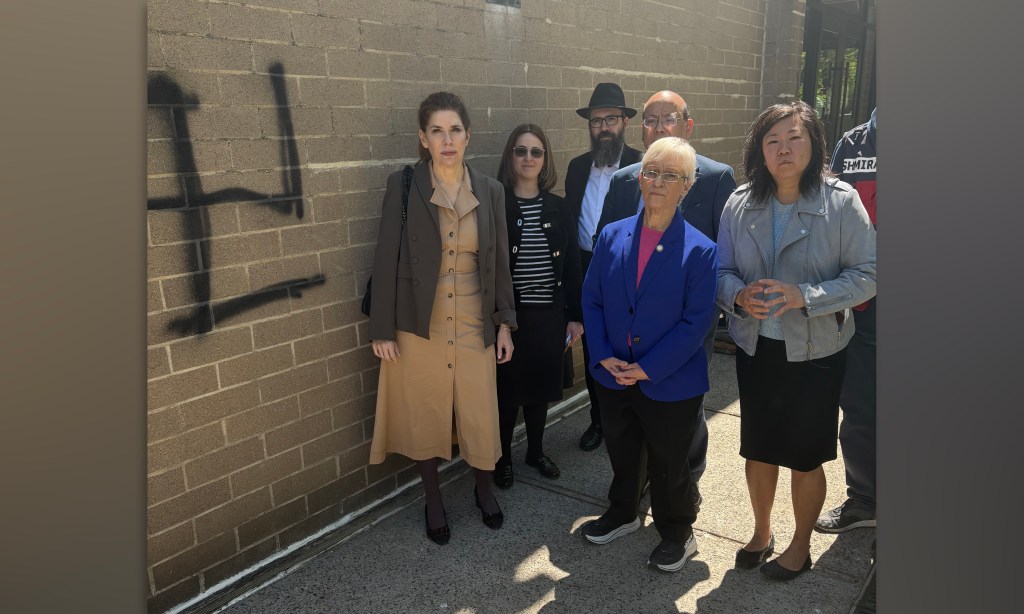 Antisemitic graffiti discovered in Queens as new stats show Jews targeted in 60% of NYC hate crimes