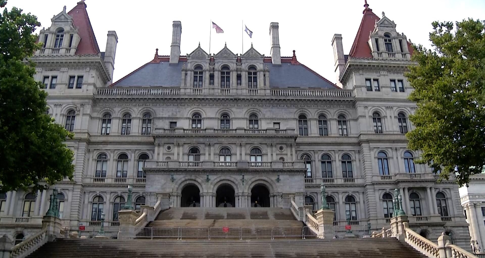 Lawmakers frustrated with New York State budget delays
