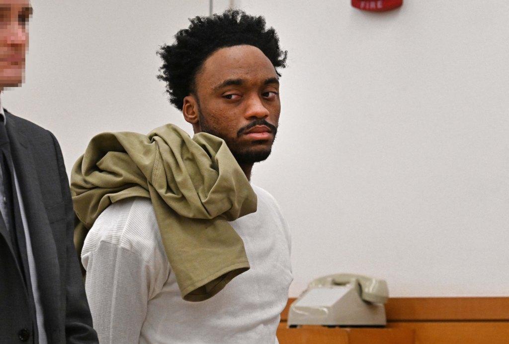 Alleged subway shover Curtis Signal was pictured for the first time in court Tuesday.