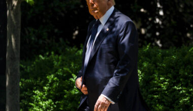 Iran War Live Updates: Trump Pauses Project Freedom in the Strait of Hormuz
