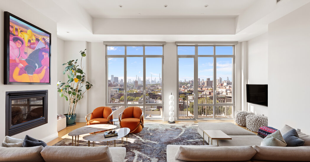 Homes for Sale in Manhattan and Queens