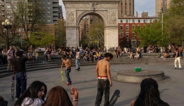 Gates Around Washington Square Park? Greenwich Village Is Divided.