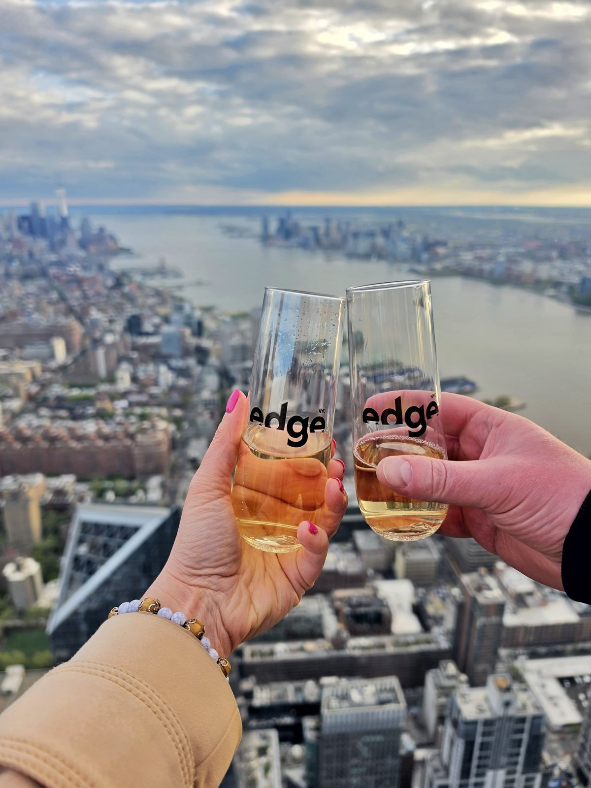 I enjoyed exploring the outdoor deck with a glass of fizz, gazing over Manhattan from a striking height.