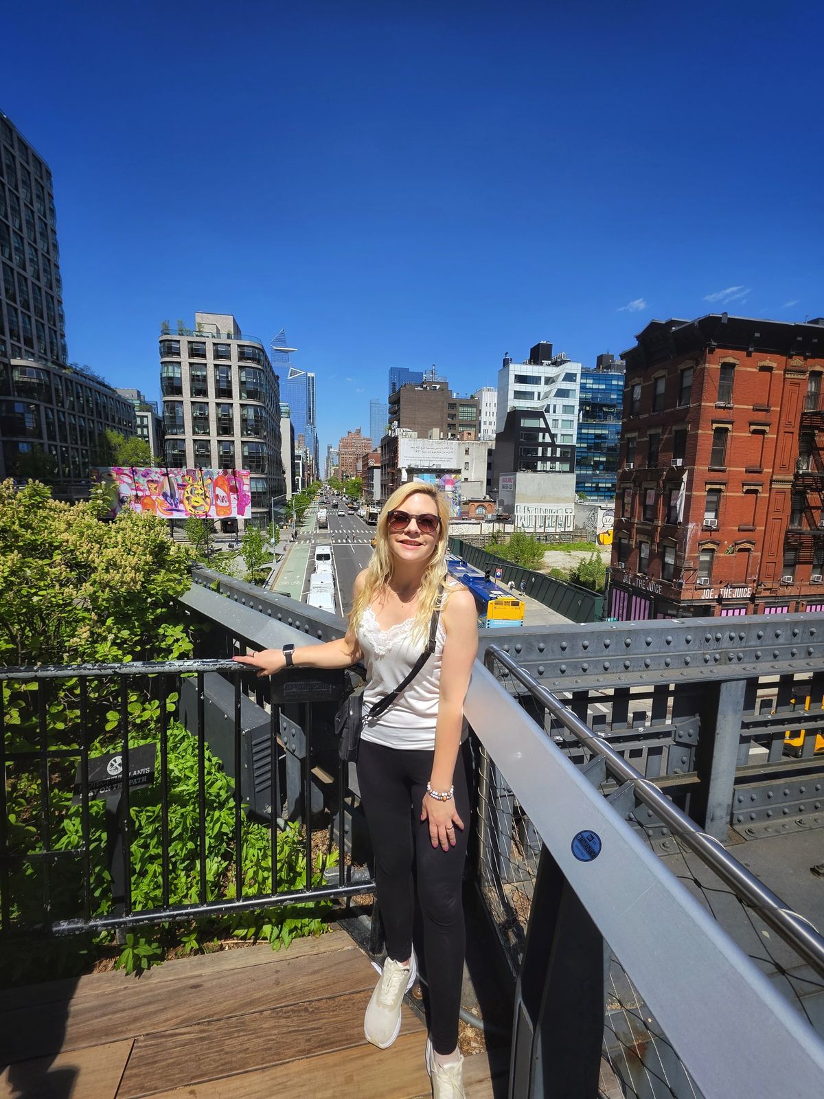 The High Line is one of my all-time favourite city escapes, a lush ribbon of green floating above Manhattan’s constant buzz.