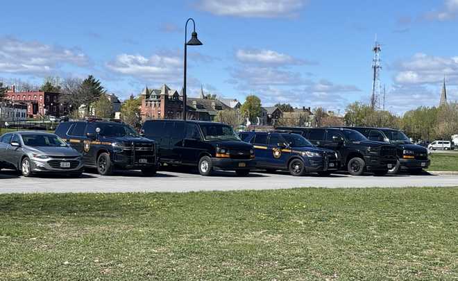 NYSP on scene of weapon search at Lake Champlain in Plattsburgh