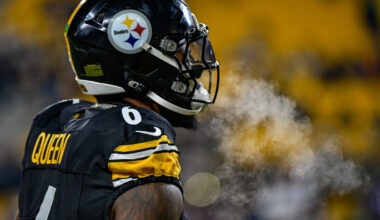 Steelers Veteran Reports to OTAs, Despite Contract Uncertainty