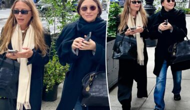 Mary-Kate and Ashley Olsen enjoy rare public outing in NYC