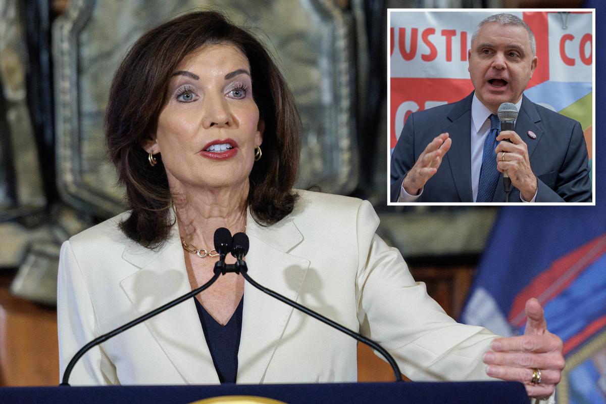 Hochul proposes $500M pension sweetener as she battles unions in budget stand-off