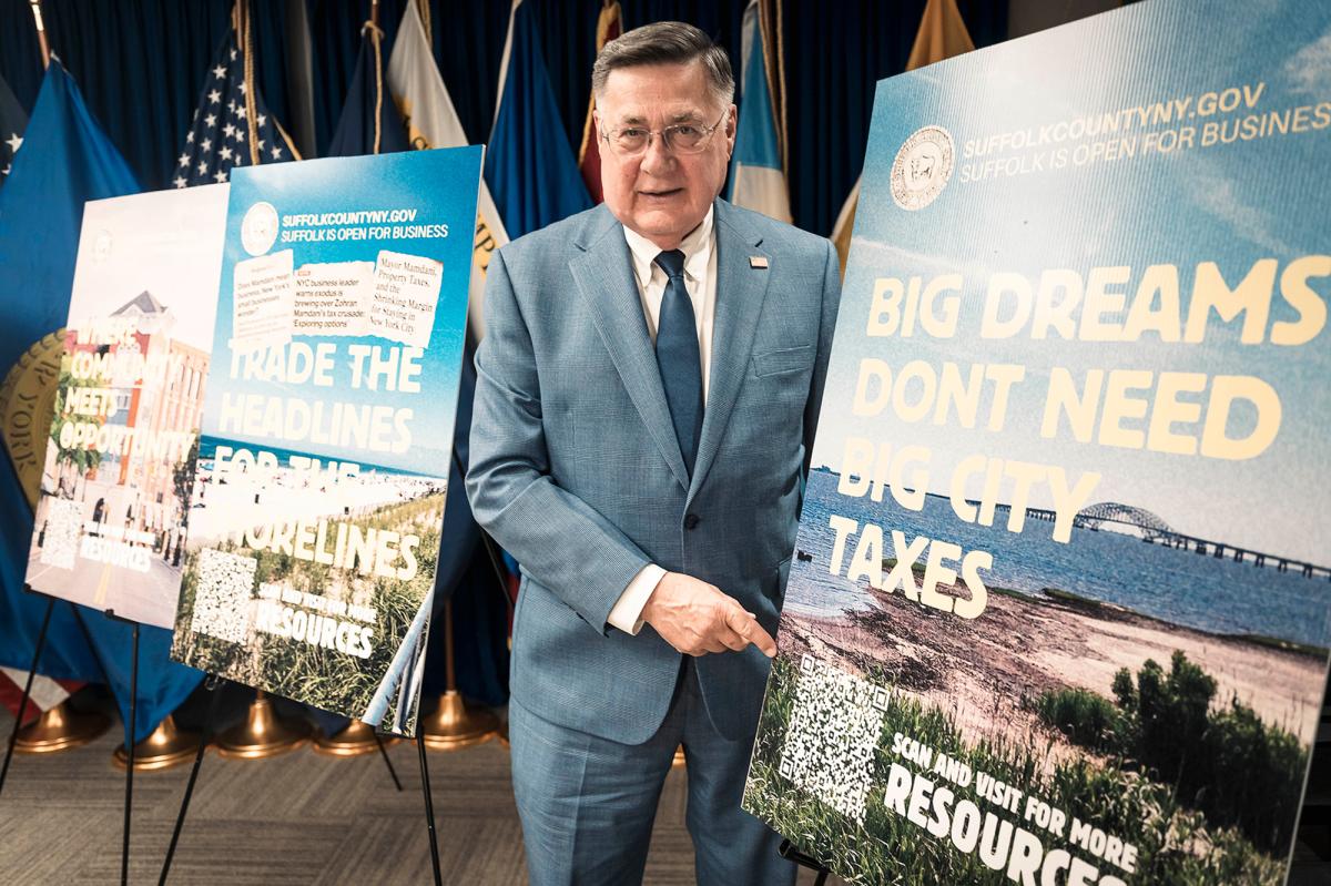 Long Island pol crowns Mamdani 'Realtor of the Year' as ads woo businesses fleeing NYC