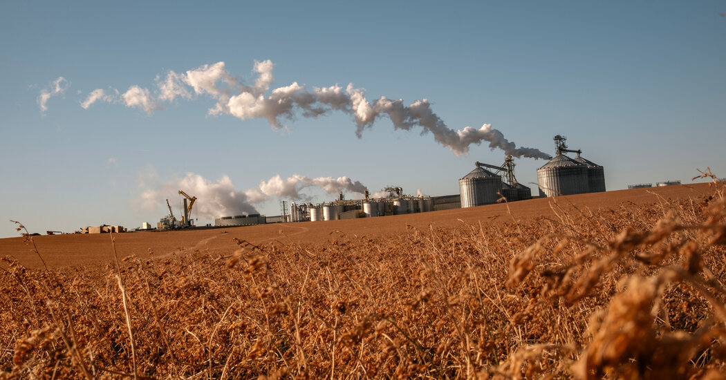 House Approves Year-Round Sale of Higher-Ethanol Gas
