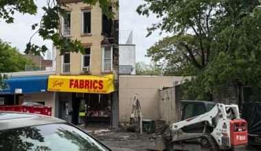 A Bronx Neighborhood Loses Its ‘Monarch’ to Arson