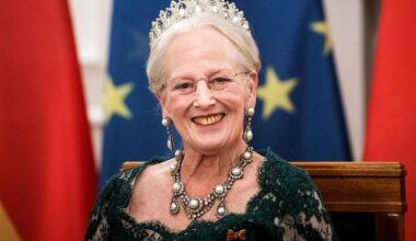 Palace shares latest update on Queen's health after angioplasty