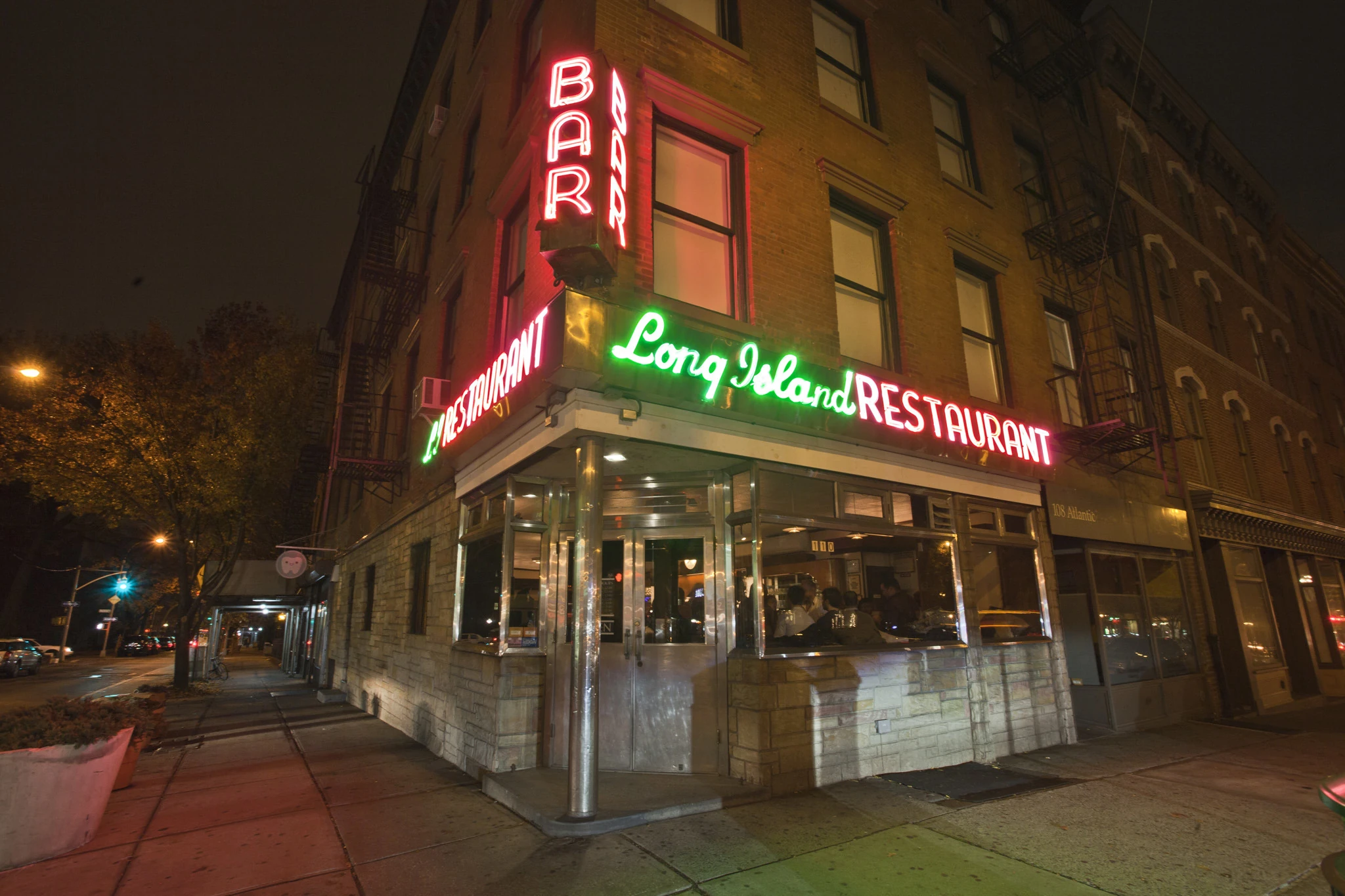 Long Island Bar