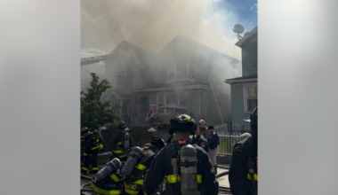 Fire crews respond to 4-alarm blaze in East Elmhurst