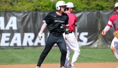 Baseball Splits Doubleheader with Dartmouth on Saturday