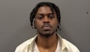 NY man tried to cash stolen tax refund check at Wilton bank: Police