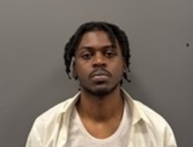 NY man tried to cash stolen tax refund check at Wilton bank: Police