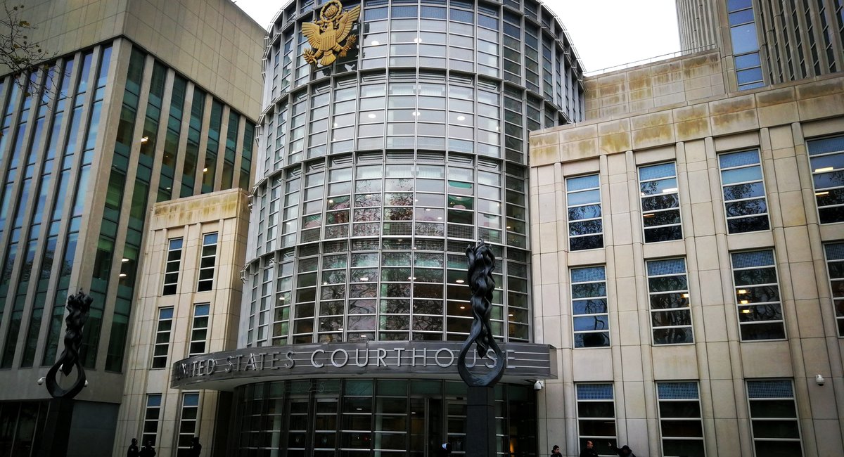 Staten Island men admit juror bribery attempt in boxer's $1B cocaine trafficking trial