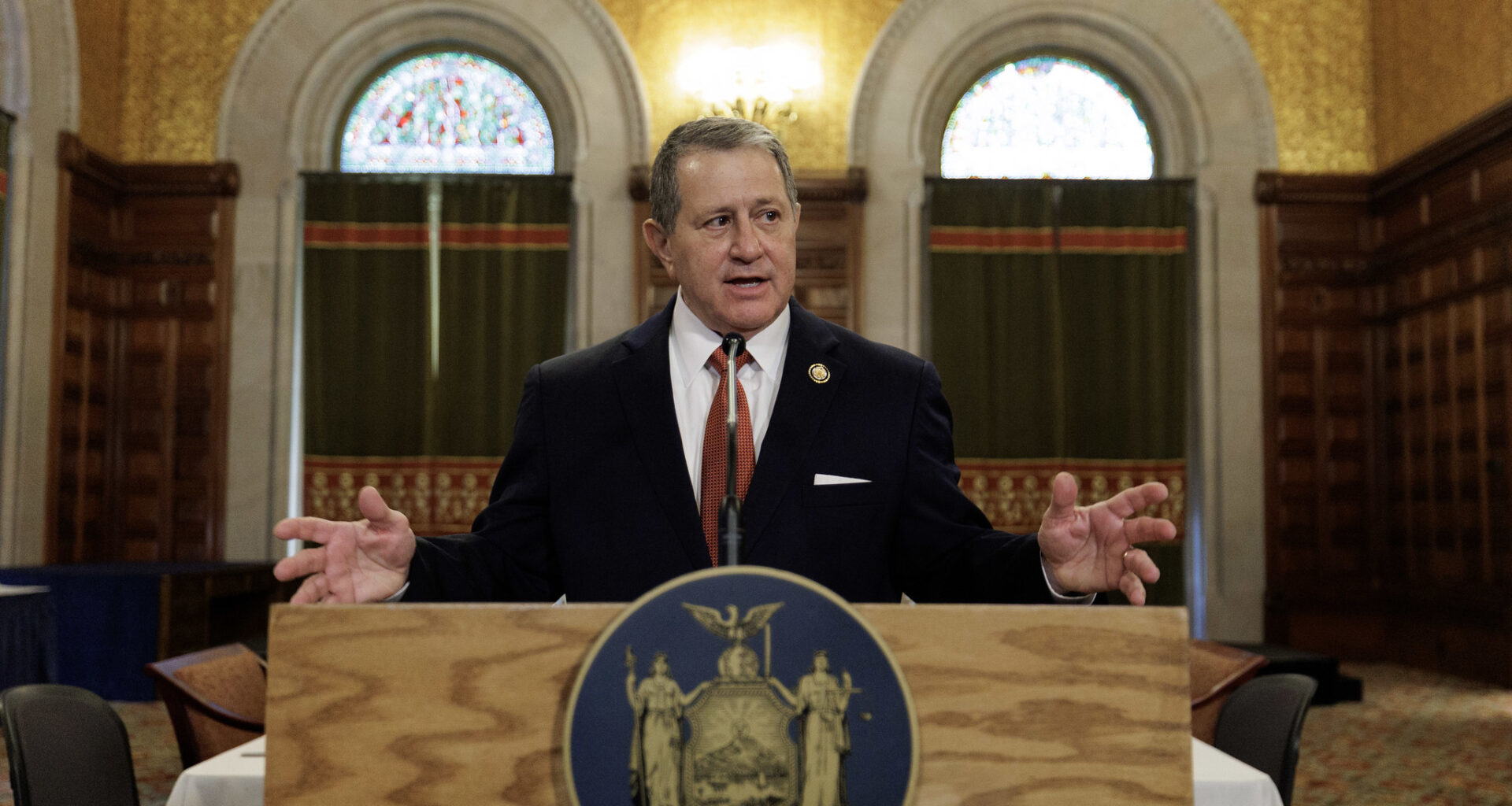 Democrats race to overhaul New York's redistricting process