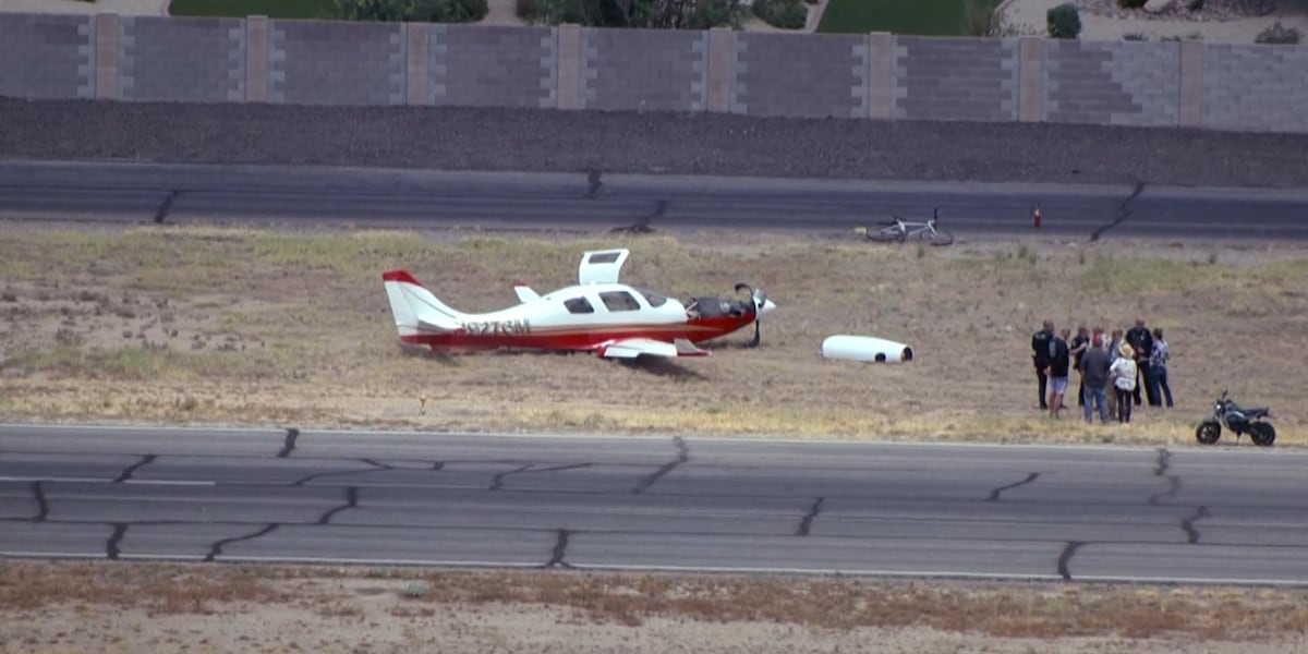 Small plane goes off runway at Queen Creek airport