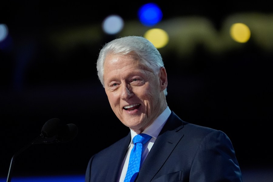 Bill Clinton makes appearance in Brooklyn
