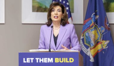 State budget: Hochul unveils agreement with ICE limits, energy rebates — but Assembly speaker Heastie disputes deal