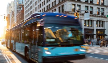NYC Bus Fare Inspectors Are Now Using OMNY Scanners