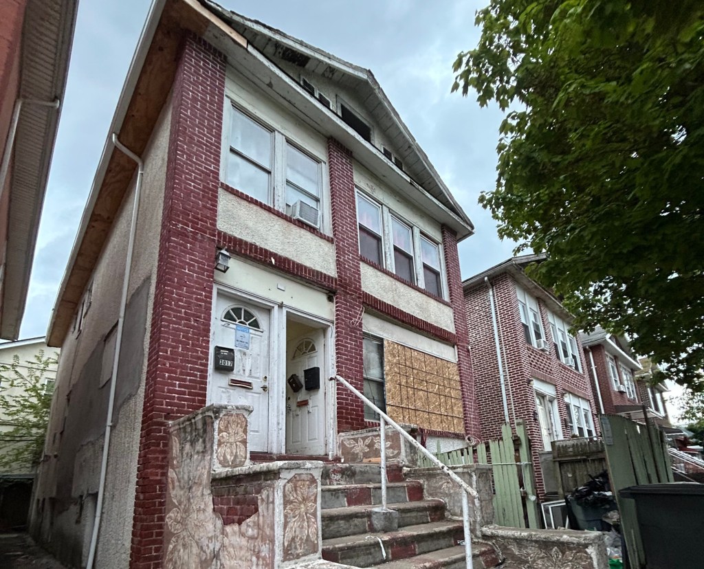 Autistic man, 25, found stranded with dad's decomposing body in Brooklyn