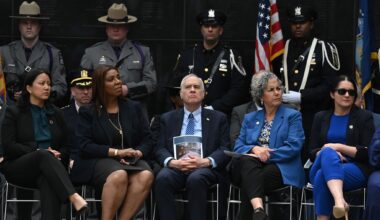 5 firms in NY pension cases gave DiNapoli about $500K
