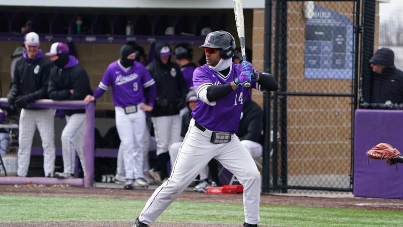 Baseball Splits Doubleheader With Manhattan