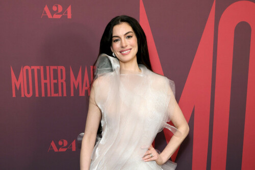 Princess Diaries 3 will be 'wish fulfilment for queens'