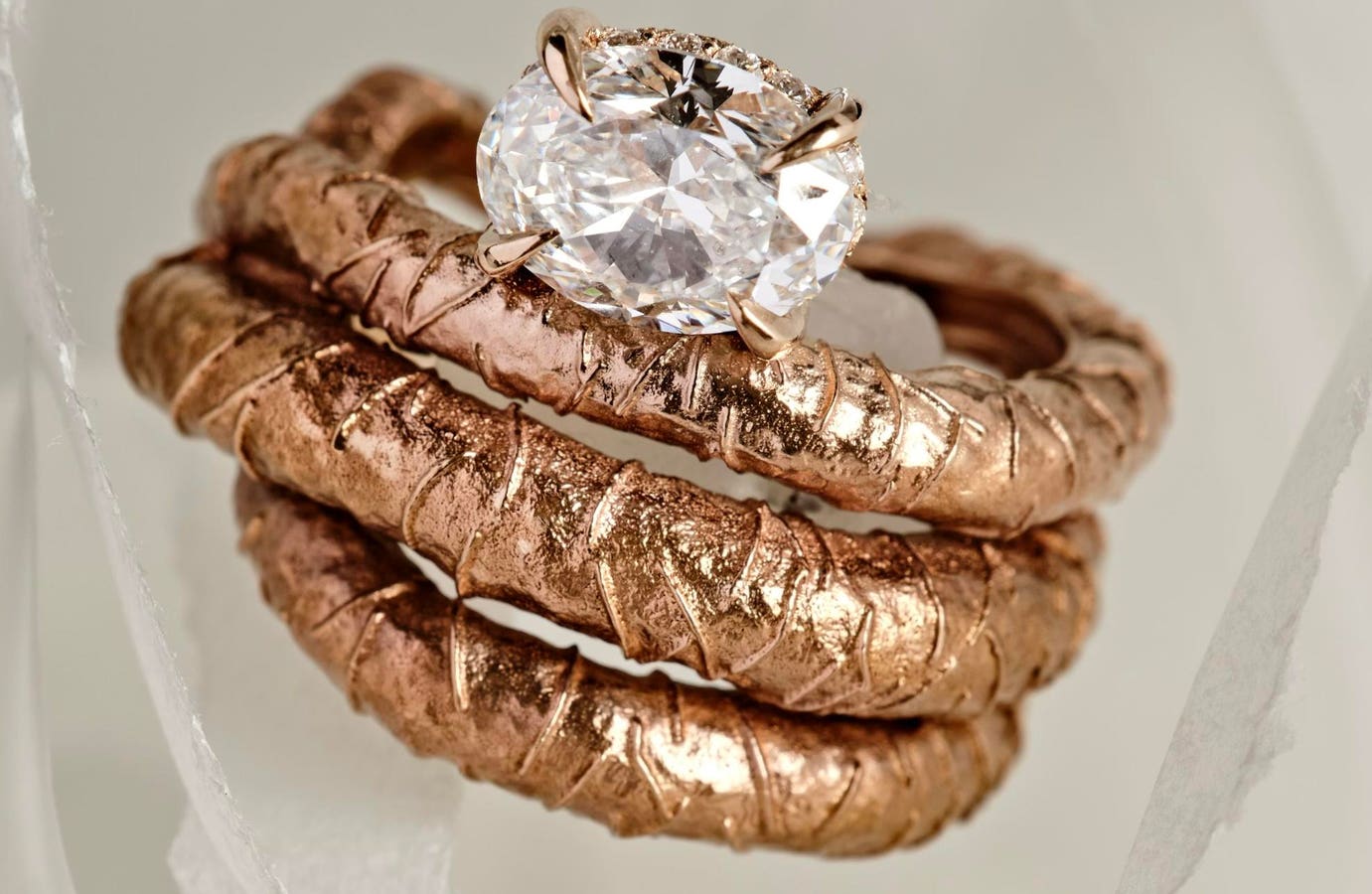TEFAF New York 2026 To Showcase Contemporary And Vintage Art Jewels