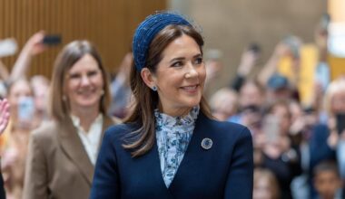 Queen Mary’s blue ensemble hid a striking royal jewelry moment