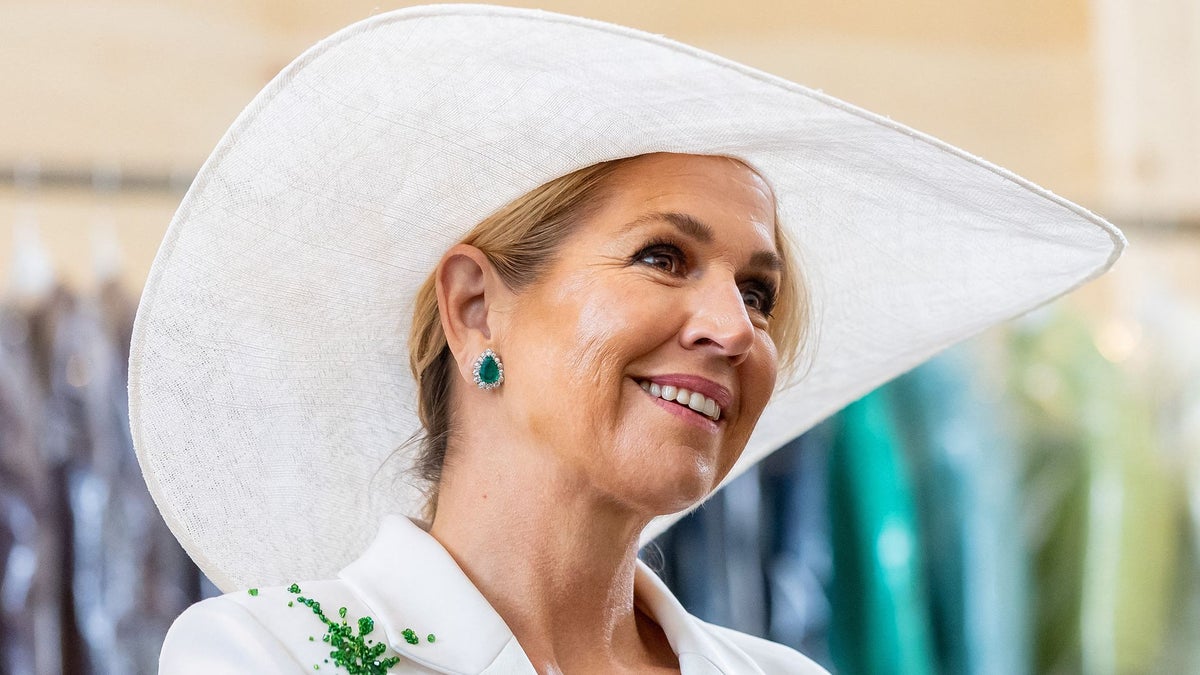 Queen Máxima’s dramatic white look came with one surprising twist