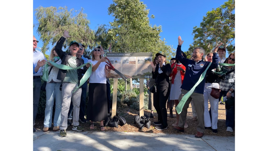 ‘Iron Rails to Green Trails’ highlights history of railroad turned walking path in Manhattan Beach – Daily Breeze