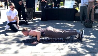 Fitness influencer @bodybymark hosts pushup, plank competition in New York City