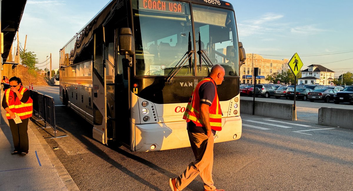 'It's chaos': LIRR commuters face shutdown, workarounds on first weekday of strike