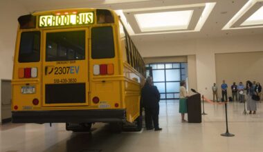 NY schools receive more pre-K aid, electric bus delay in state budget