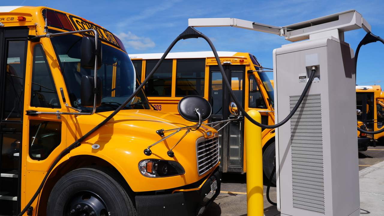 EV BUSES 2 - 1.png