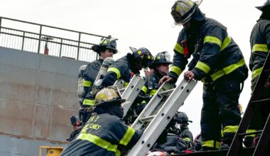 1 person has died after blast at New York City shipyard that also injured 36 people, officials say.