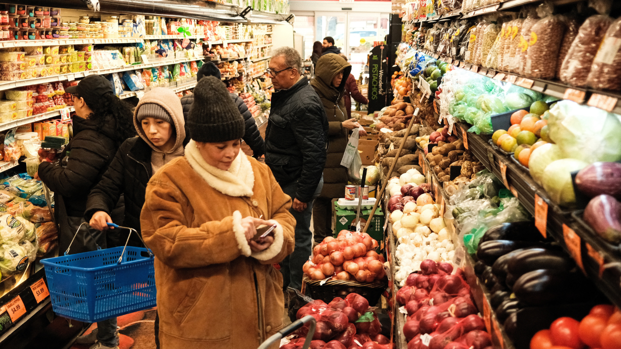 Economists warn Mamdani's public grocery stores could hurt NYC grocers