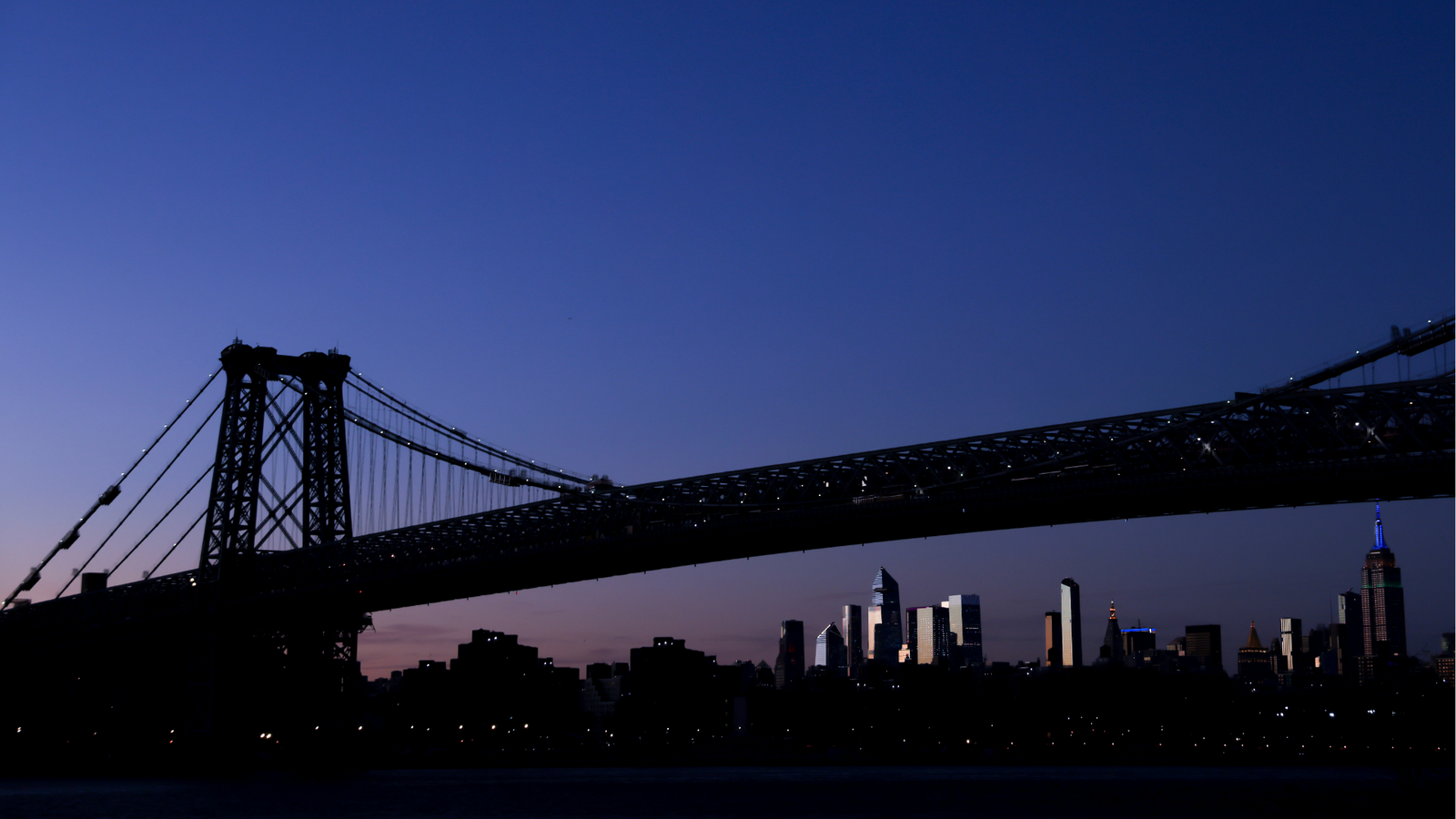 'Subway surfer' killed, another critically injured in Manhattan