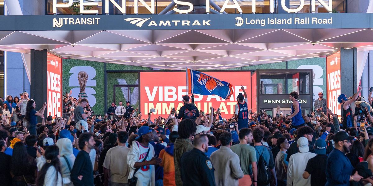 Knicks blowout prompts NYC bar to slash tabs by 37%: 'We took one for the team'