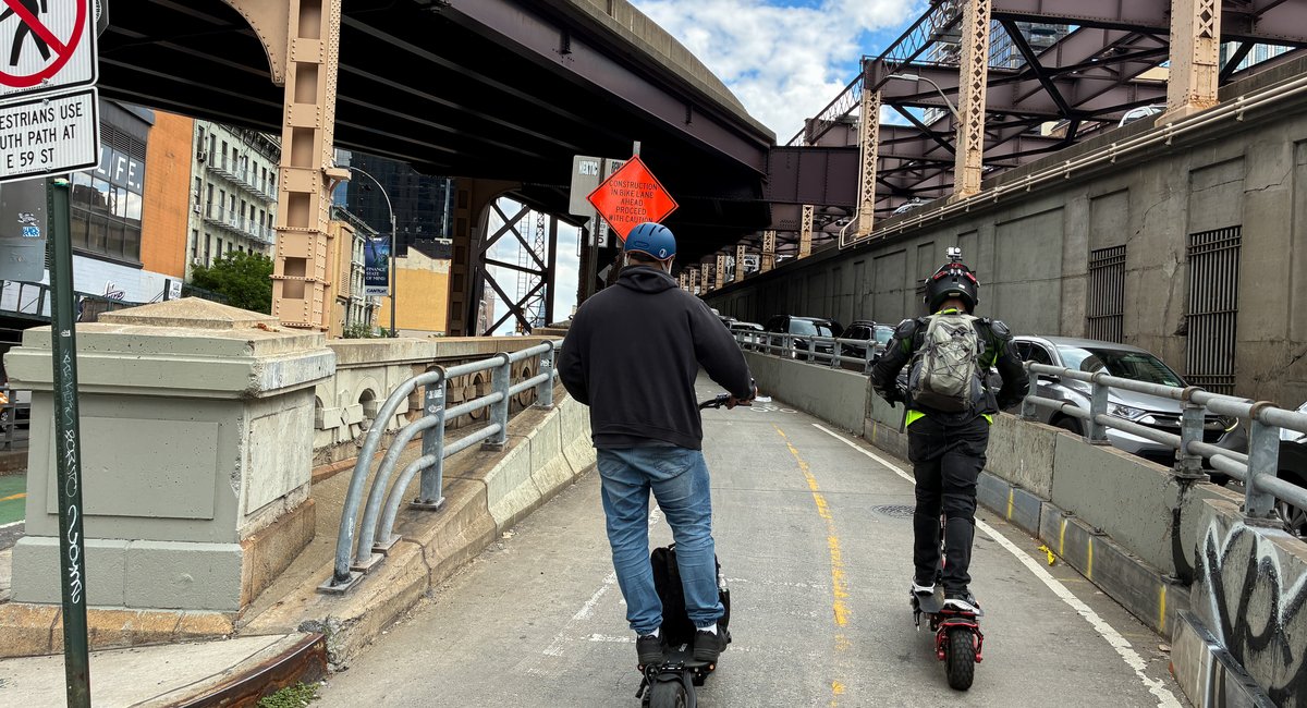 2 killed in Queensboro Bridge bike lane crash as riders call for more enforcement