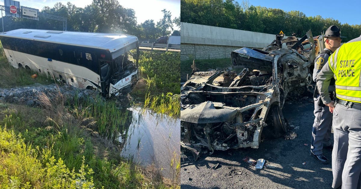 Virginia bus crash: Bus driver's license record investigated