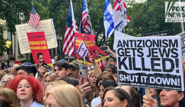 'This is not the New York City I knew': Jews, Muslims and Christians unite at anti-Mamdani rally