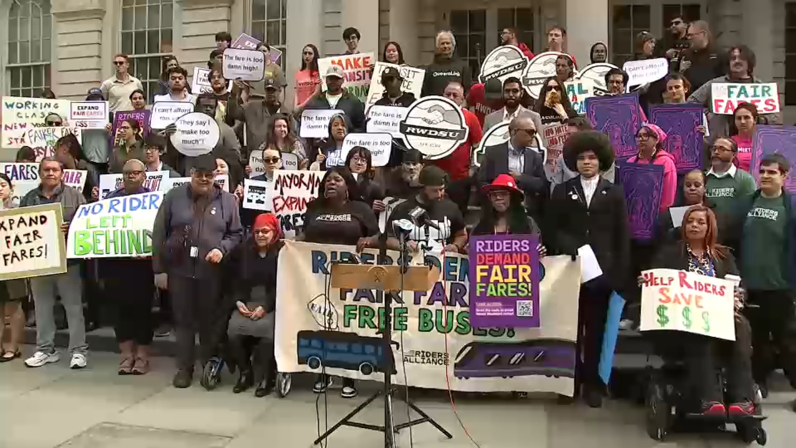 City Council leaders, transit advocates rally for Fair Fares ahead of hearing in New York City