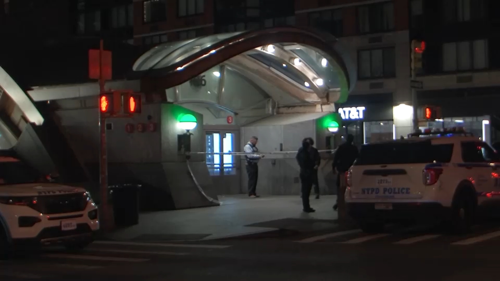 Man stabbed in stomach by subway station in Morningside Heights