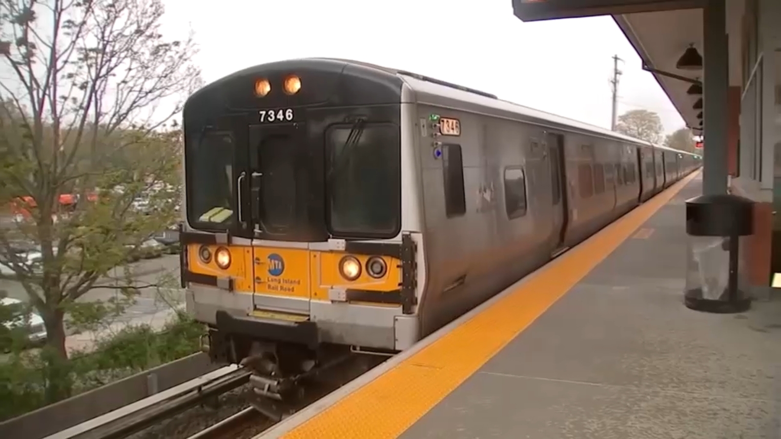 Long Island Rail Road unions, MTA remain split over raises as strike deadline of Saturday nears