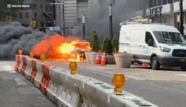 VIDEOS: Car catches fire and explodes near Charging Bull statue in Lower Manhattan